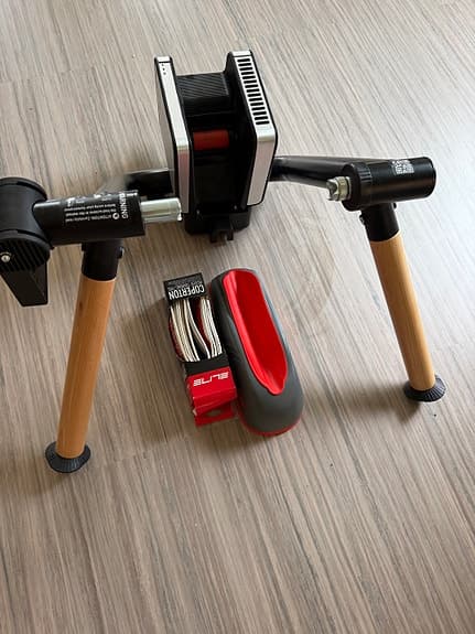 Elite Tuo smart trainer + tillbehör - komplett paket