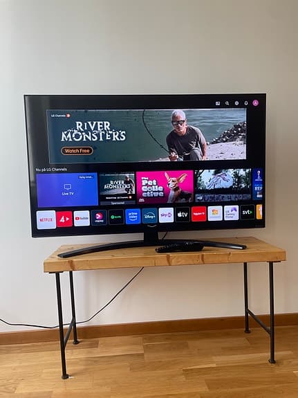 LG NanoCell smart TV 43”