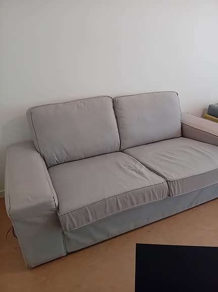 IKEA grå 2-sits soffa