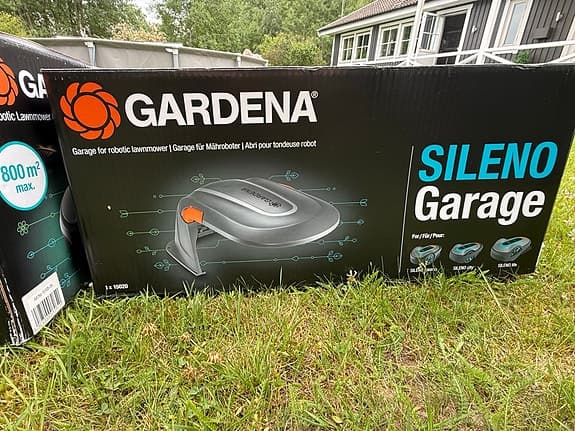 Gardena Sileno Life 800kvm med garage