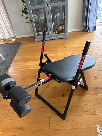 Mastercare Stretch - ryggbänk svart