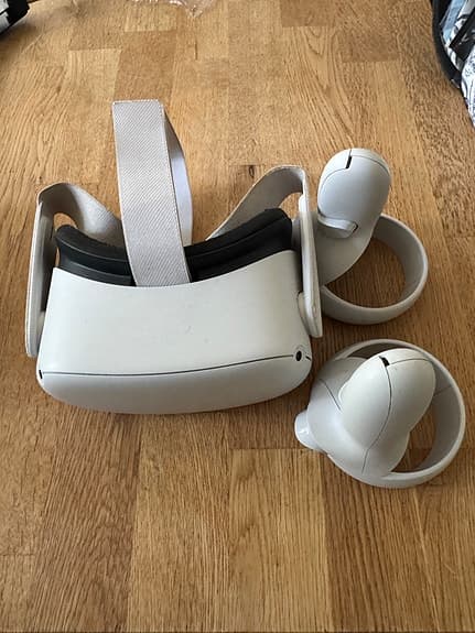 Oculus Quest 2 VR-headset med handkontroller