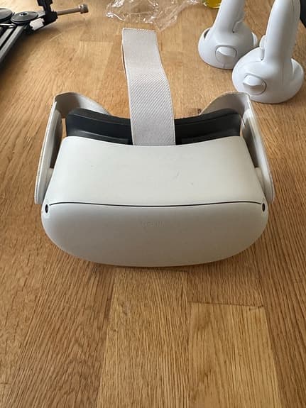 Oculus Quest 2 VR-headset med handkontroller