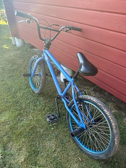 Fin BMX cykel lite använd.