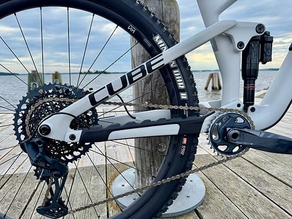 Heldämpd MTB i nyskick