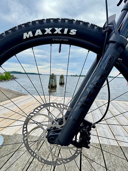 Heldämpd MTB i nyskick