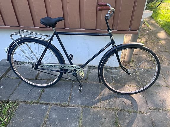 Äldre herrcykel 28” Rembler veterancykel
