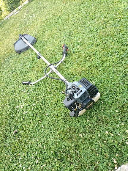 Röjsåg grästrimmer bensindriven