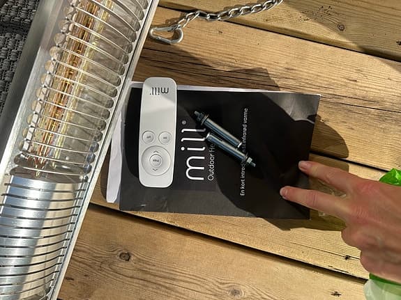 Mill infravärmare terrassvärmare med fjärrkontroll