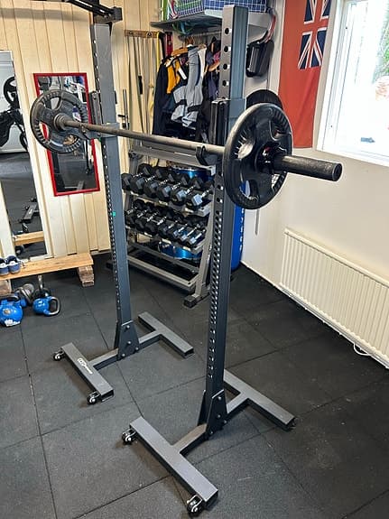 Komplett hemmagym - Ironmaster bänk, ställning & 102,5 kg vikter