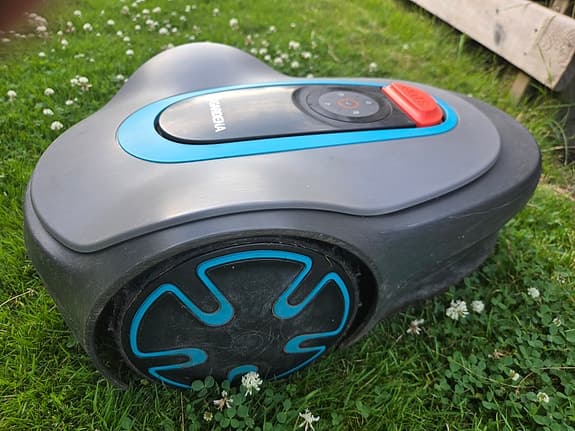 Gardena robotgräsklippare grå/blå