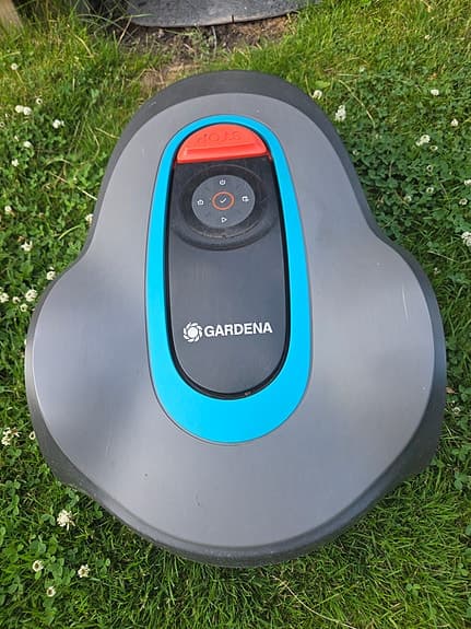 Gardena robotgräsklippare grå/blå