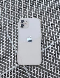 Apple iPhone 12 mobil 64 GB vit