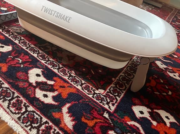 Twistshake babybadkar vitt/grått