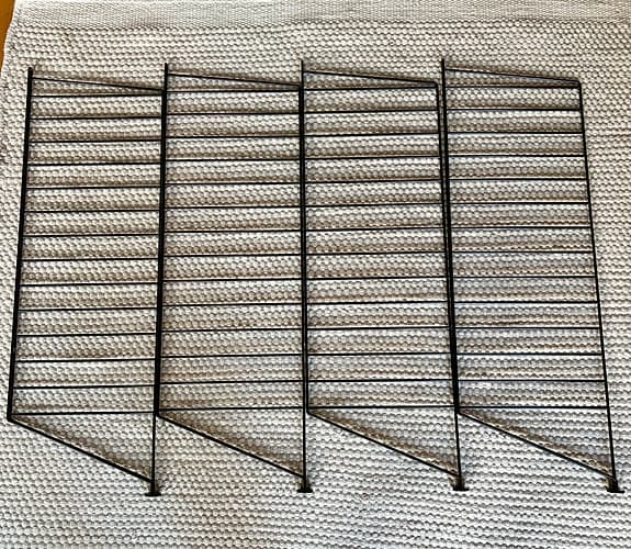 String golvgavlar 85x30cm svarta i gott skick, 4st, nypris ca:3000kr
