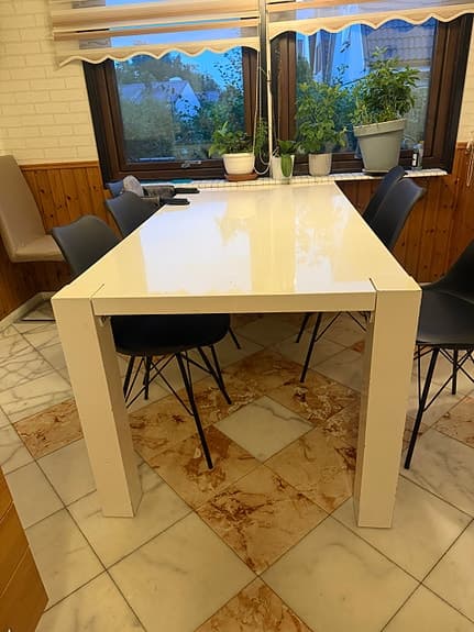 Matgrupp med 6 stolar – 1 500 kr