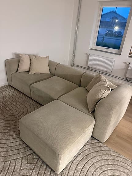 Modern modulsoffa i beige 🤍