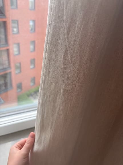 Jotex beige mörkläggningsgardiner