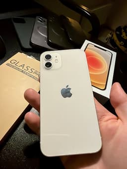 Apple iPhone 12 64 GB vit