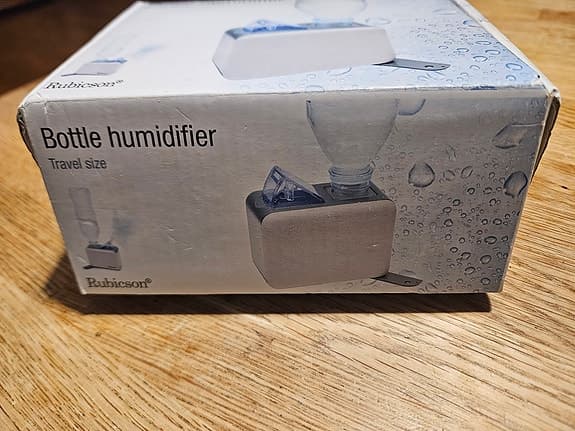 Rubicson Bottle Humidifier luftfuktare resemodell vit