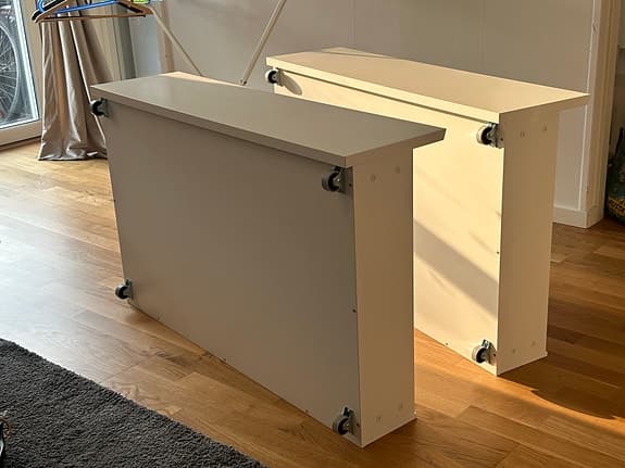 2 st IKEA vit förvaringslådor på hjul ’Malm’