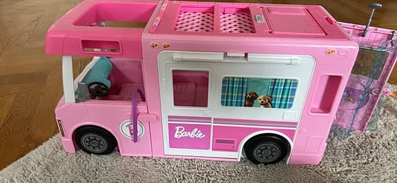 Barbie husbil och cabriolet leksaksset rosa