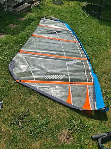 Vindsurfsegel 6.0 m² med mast och bom