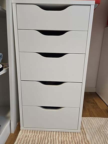 2 vita byrå från Ikea