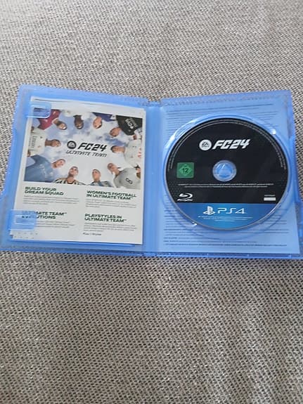 EA Sports FC 24 till Ps4 (funkar på Ps5 ochså)