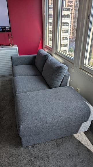 IKEA grå hsoffa med fotpall
