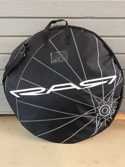 TUBELESS RAR EVEN 50 - CARBON hjul med SW TURBO 2BR T2/T5 TIRE 700X26C