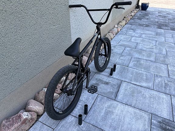 Flybikes BMX 20” med 4 pegs