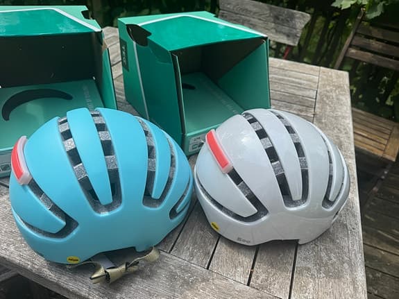 Cykelhjälmar MIPS barn 2 st - oanvända