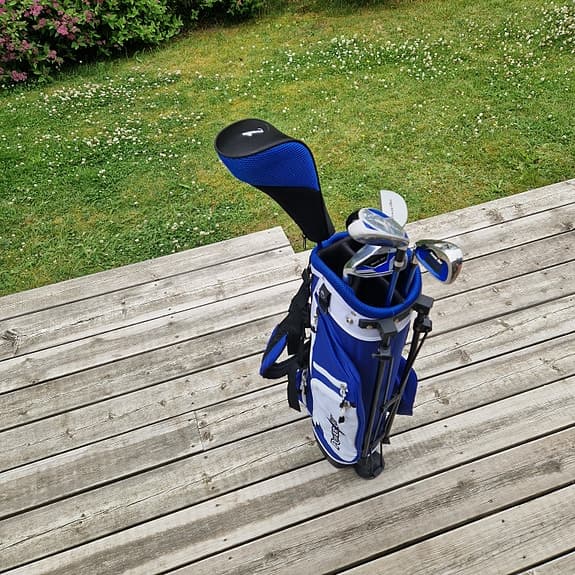 Barnset PowerBilt golfset med bag blå/vit