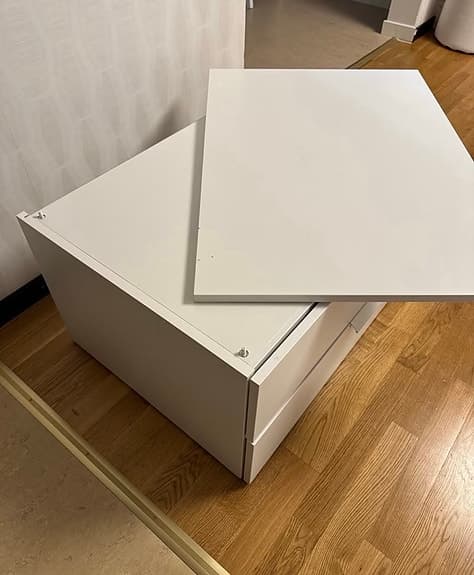 IKEA vit sittbänk med 2 lådor
