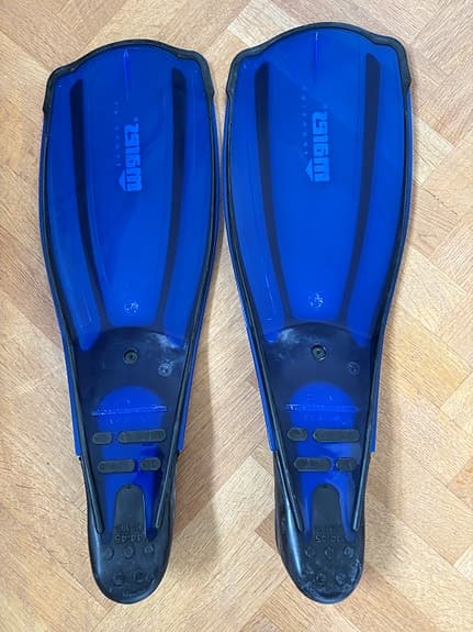 MARES simfenor frontier stl 44-45 66cm helt nytt
