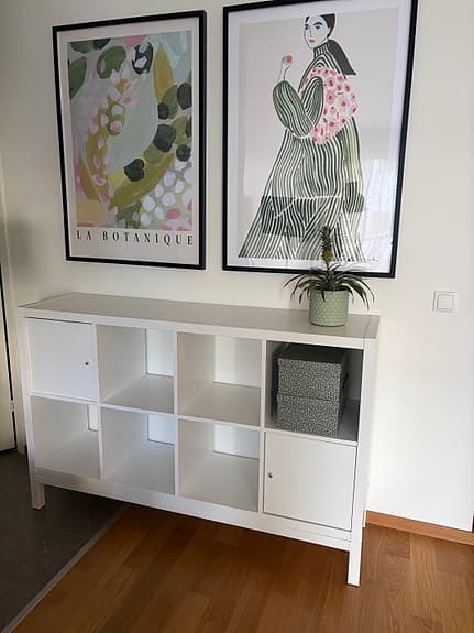 Kallax hylla från IKEA inklusive underrede