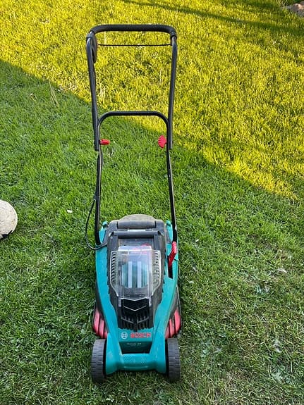 Bosch batterigräsklippare grön
