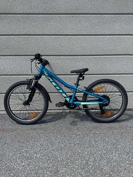 Scott Contessa 20” - barncykel med 7 växlar och framdämpning