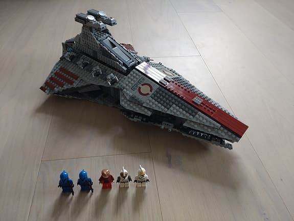 Lego star wars venator 8039