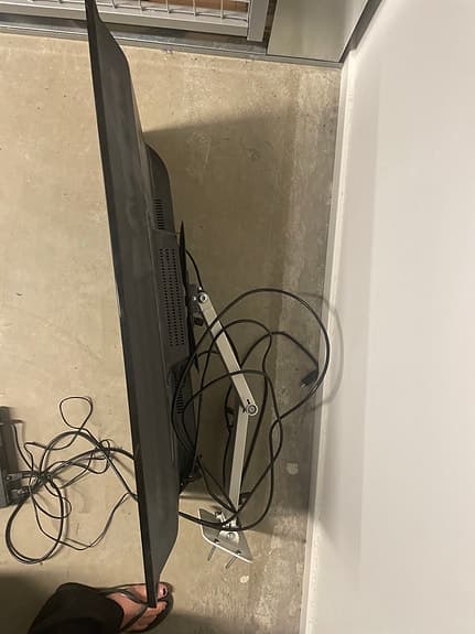 TV - svart TLC32ES566