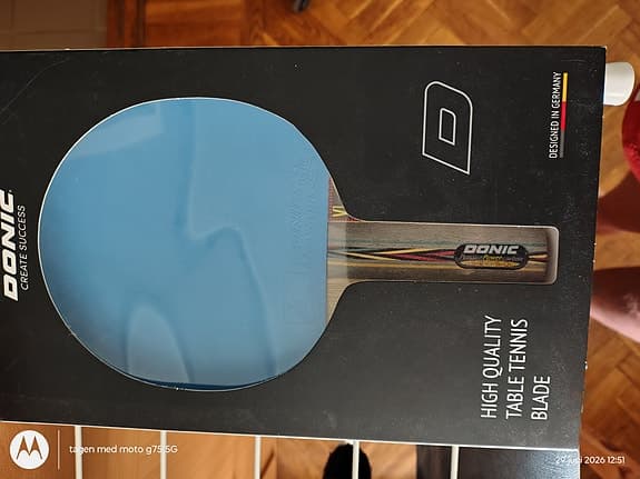 säljer flera bordtennis rack i separata annonser; Donic Senso V1 JP