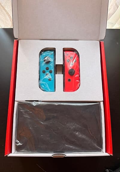 Nintendo Switch OLED med tillbehör - NY