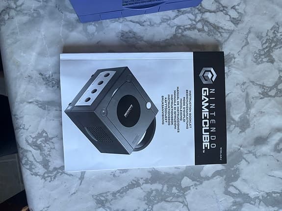 Nintendo GameCube spelkonsol lila