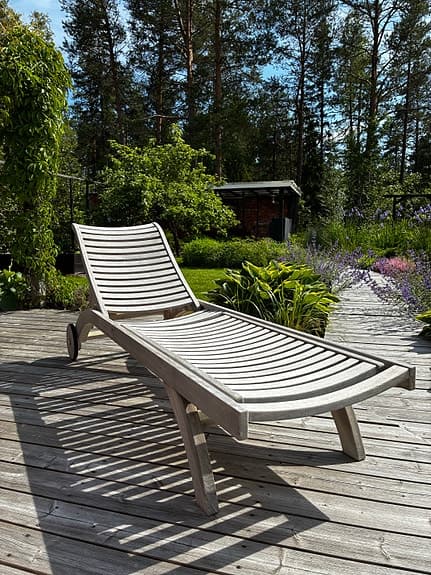Brafab teak solsäng med dyna
