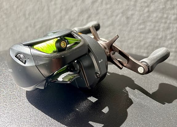 Shimano Multirulle Curado BFS XG Vänstervev