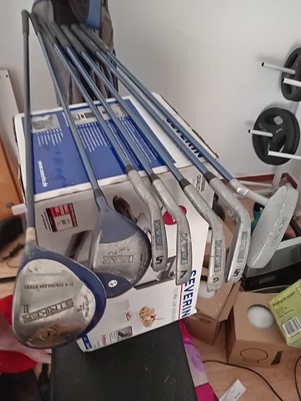 Golfset Junior med bag, bollhåv och 12 bollar – Komplett startpaket