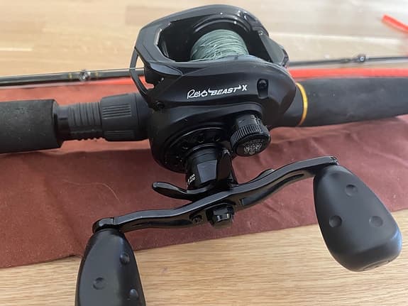 Abu Garcia Svartzonker Heavy Lure spinnspö 8'10" 40–140 g med Revo Beast X-rulle