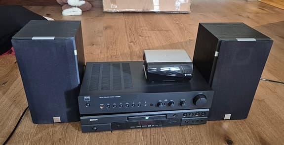 Denon DVD-spelare med högtalare och förstärkare