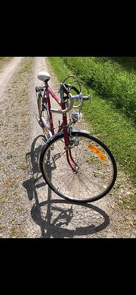 Röd herrcykel landsväg 28 tum